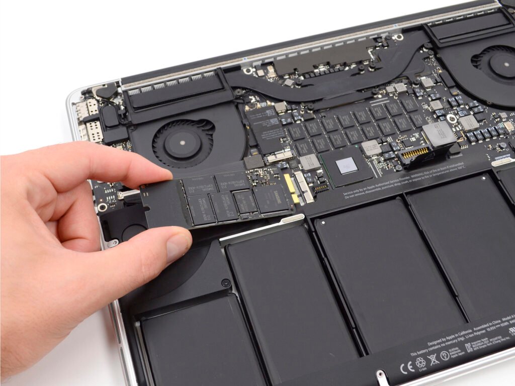 Instalación de SSD para mejorar la velocidad de Macbook